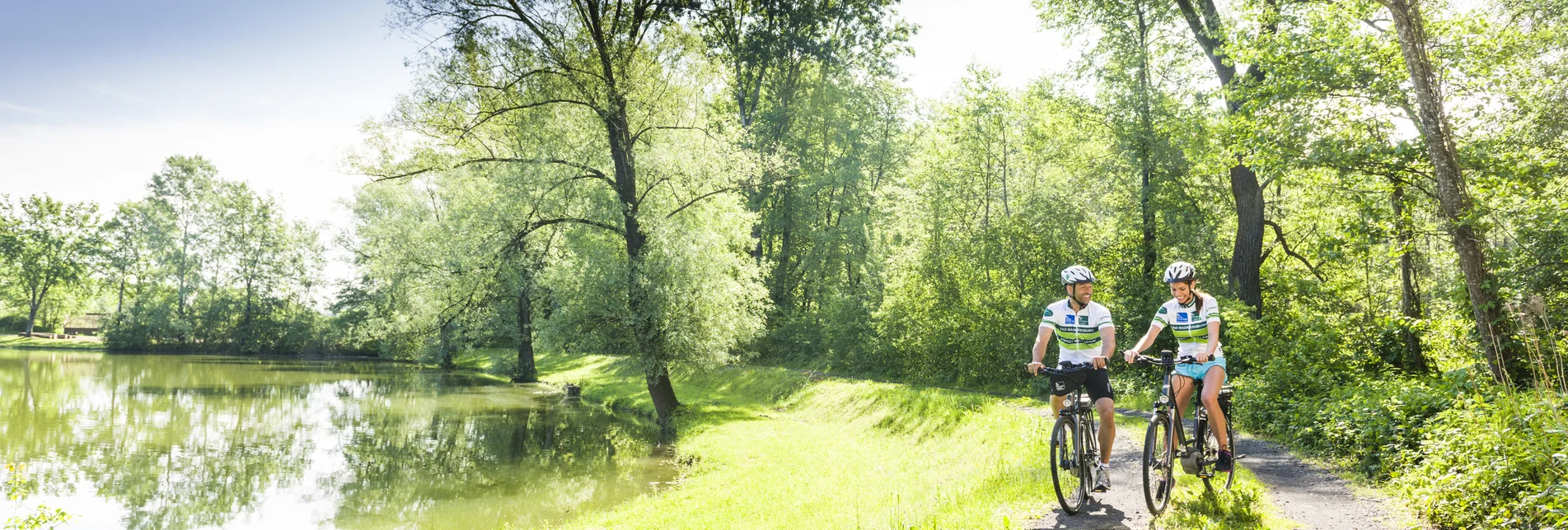 An der steirischen Mur entlang radeln | © Thermen- & Vulkanland | Pixelmaker