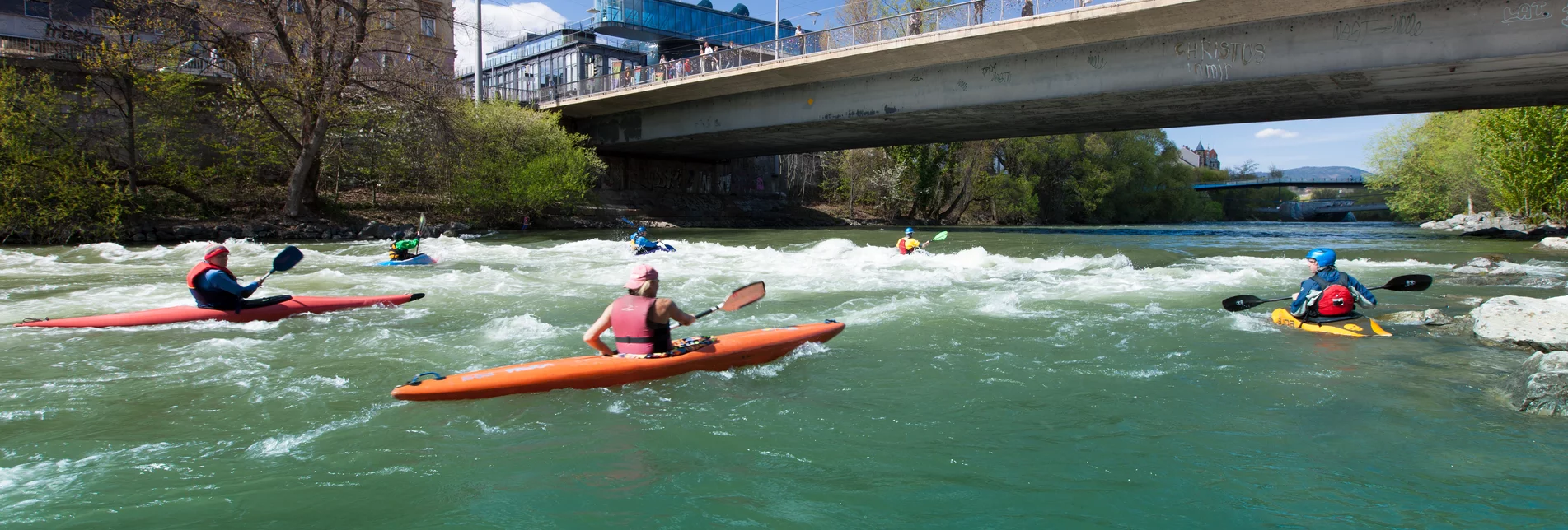 Kayaking at the Mur river | © Graz Tourismus | Harry Schiffer