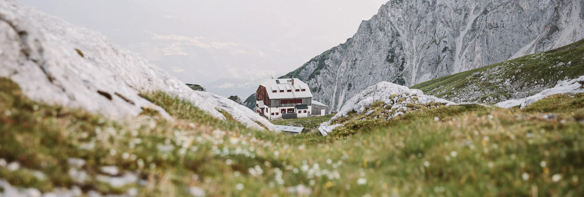 Fernwanderweg Guttenberghaus - Ramsau-Ort | Dachstein Sonnen-Runde: Etappe 03 - Touren-Impression #1 | © Erlebnisregion Schladming-Dachstein