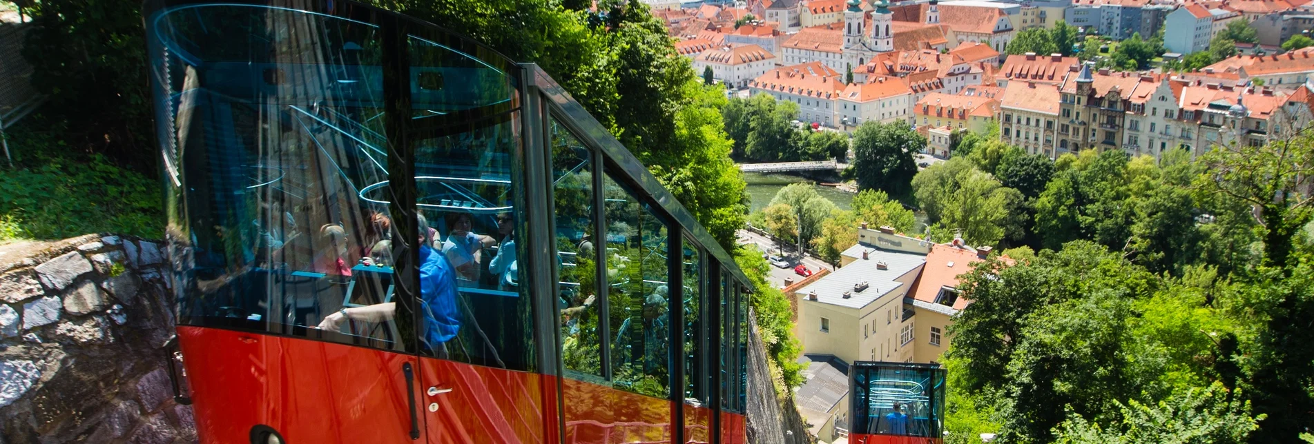 Stadtrundgang Schlossberg Graz: Über den Dächern der Stadt - Touren-Impression #1 | © Graztourismus - Harry Schiffer