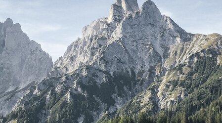 Bergrettungshütte im Gesäuse | © Nationalpark Gesäuse | Stefan Leitner | Bild-Nutzung nur in Zusammenhang mit dem Nationalpark Gesäuse möglich.