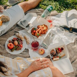 Picknicken im Weingarten | © Karin Bergmann