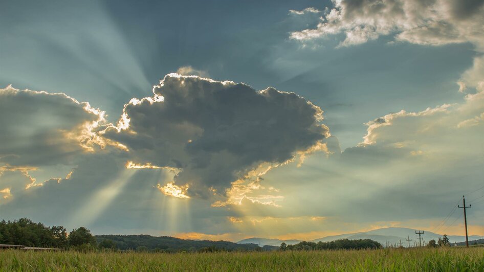 Ab-Hof-Verkauf_Himmel_Oststeiermark | © Tourismusverband Oststeiermark