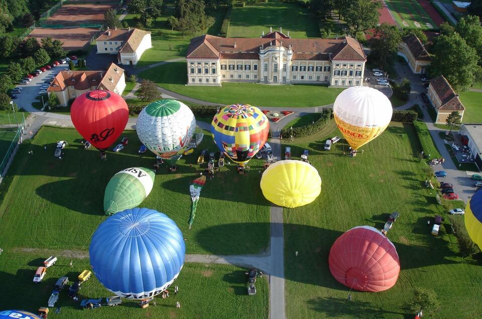 Flaggl Ballooning GmbH -Apfelwirt - Impression #1