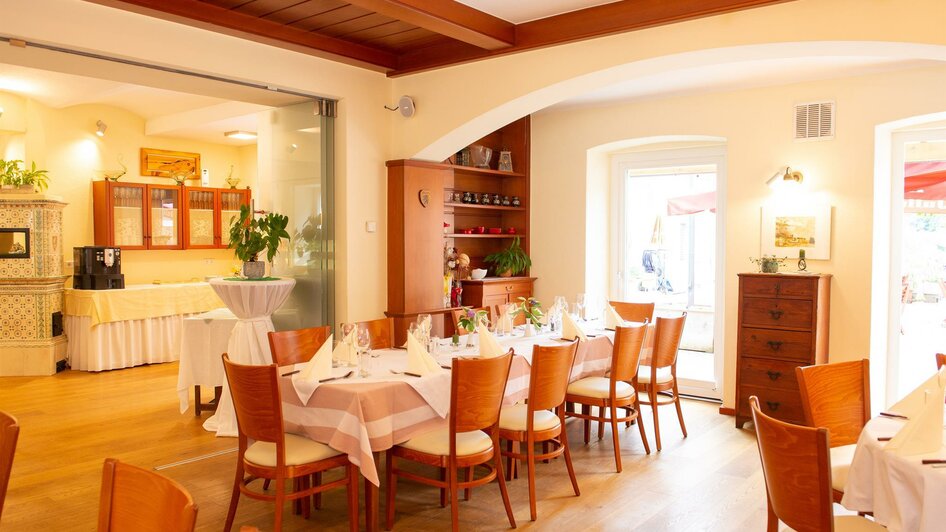 GH-Restaurant Hubmann_Speisesall_Oststeiermark | © Gasthof-Restaurant Hubmann/Helmut Schweighofer