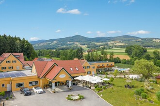 Restaurant Grüne Au_House_Eastern Styria | © Helmut Schweighofer