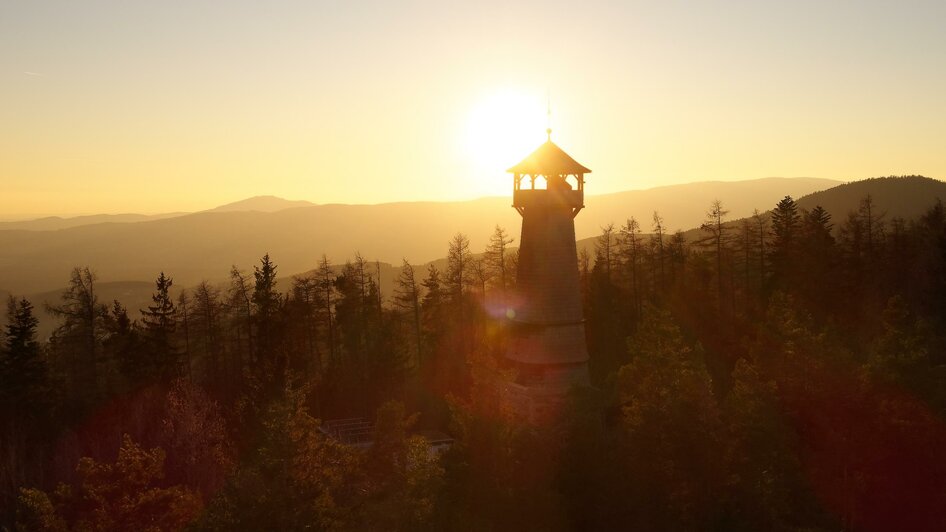 Ringwarte Hartberg_Abendsonne_Oststeiermark | © Tourismusverband Oststeiermark