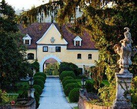 Auffahrt Schloss Obermayerhofen | © Schloss Obermayerhofen