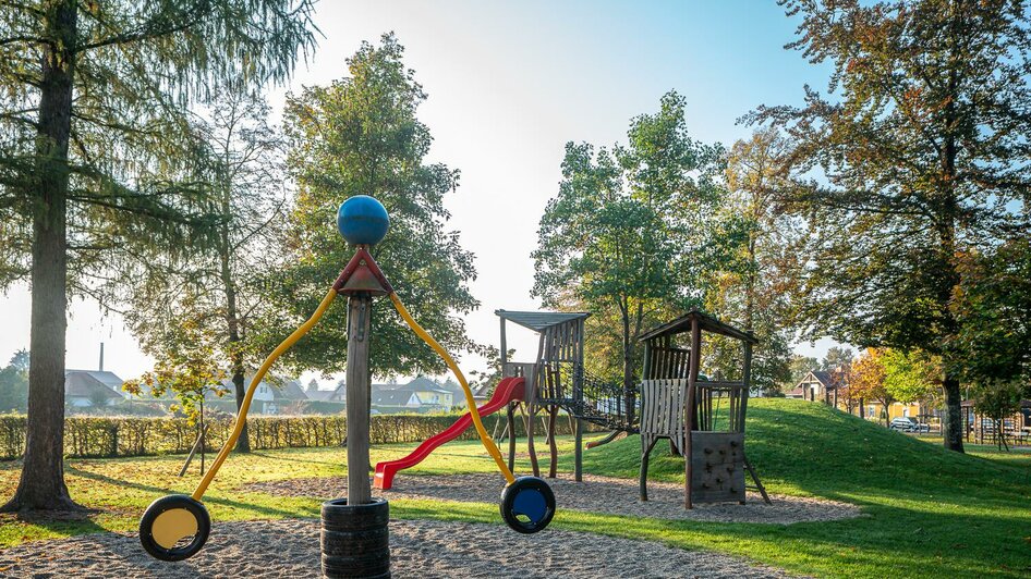 Spielplatz beim Bahnhofpark Stainz - Impression #2.1