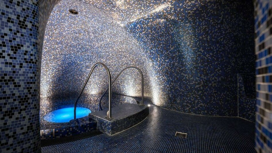 Therme_NOVA_blaue_Grotte | © Hotel & Therme NOVA