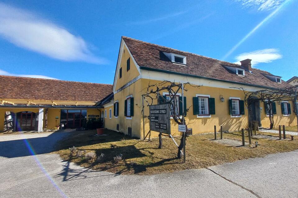 Weinhof / Wein.Atelier / Buschenschank Seyfried - Impression #1 | © Tourismusverband Oststeiermark