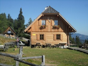 Bernsteinhütte_Außenansicht | © TV Lipizzanerheimat | EU