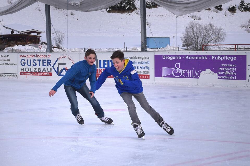 Eislaufen in der Region Murau - Impression #1 | © Martina Brunner