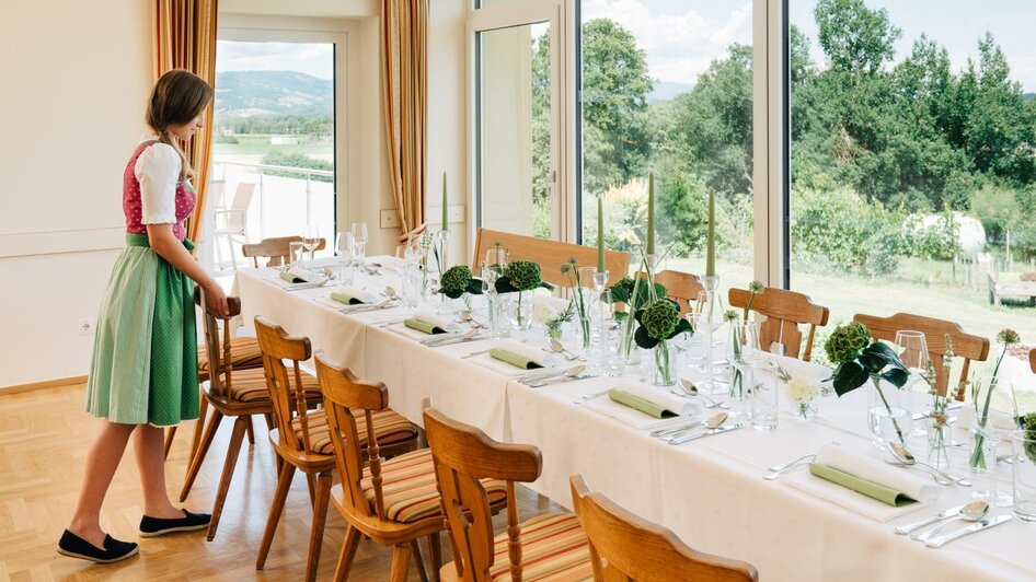 Gedeckte Tafel beim Martinhof | © Martinhof