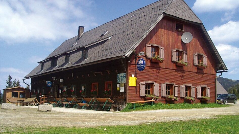 Salzstieglhaus im Sommer_Außenansicht | © Steirischen Rucksackdörfer