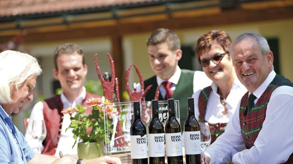 Verkostung mit Familie Rossmann | © Weinhof Rossmann, Josef Krassnig