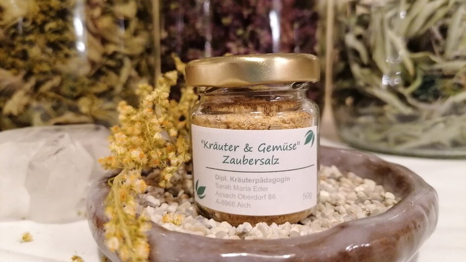 Kräuter und Gemüse Zaubersalz | © Sarah Eder & Laura Warter